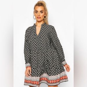 PLUS PAISLEY TIERED SMOCK DRESS